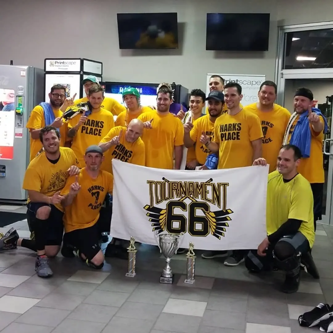 Ball hockey photo 2
